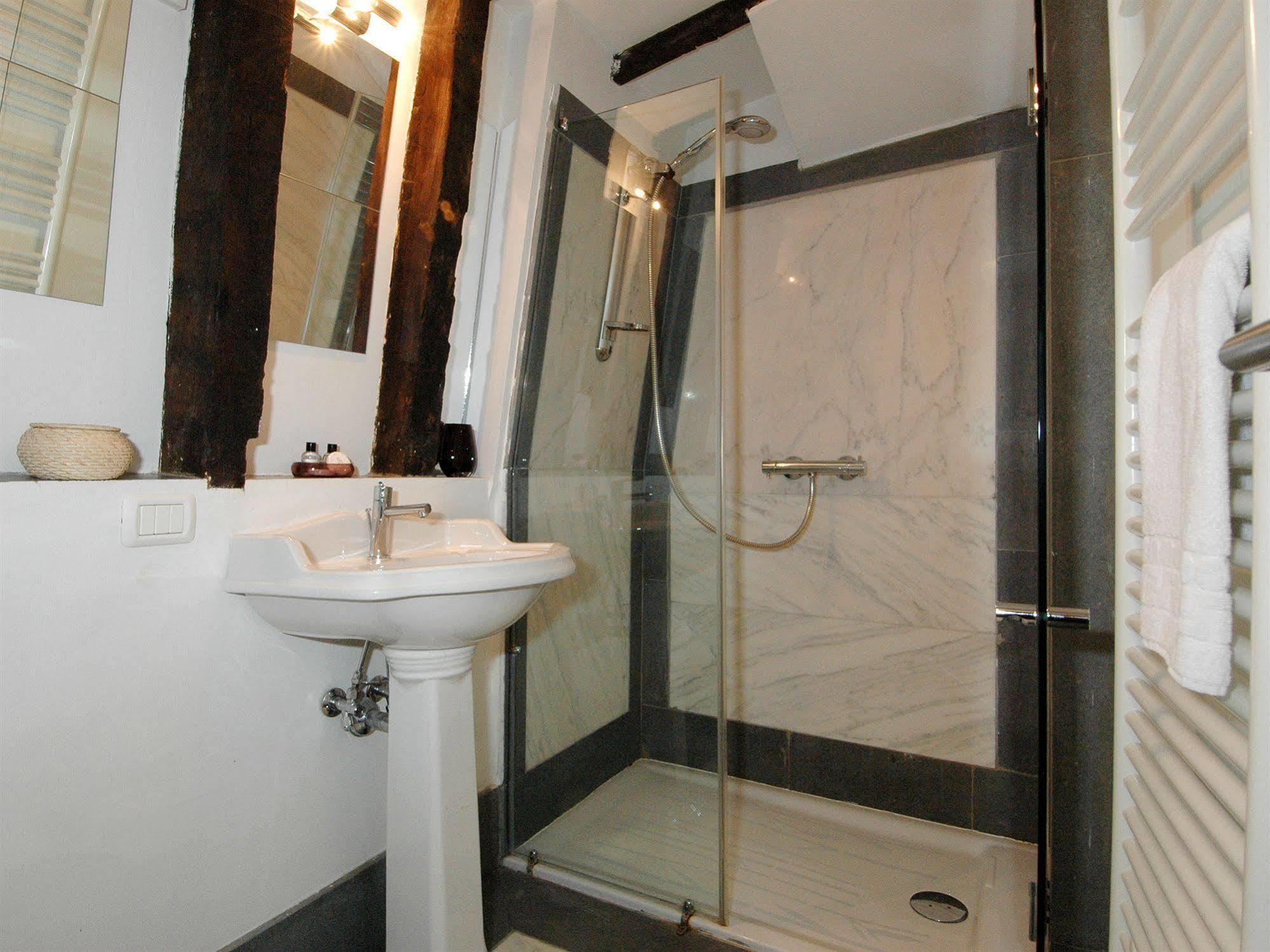 Gregoire Appartement Parijs
